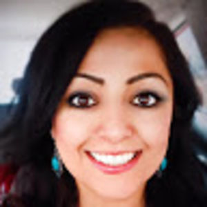 Meet your Posher, Zahra